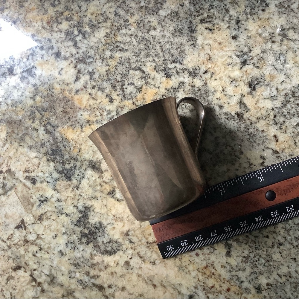 Authentic TIFFANY & Co. Stirling silver baby cup with handle - Picture 8 of 16